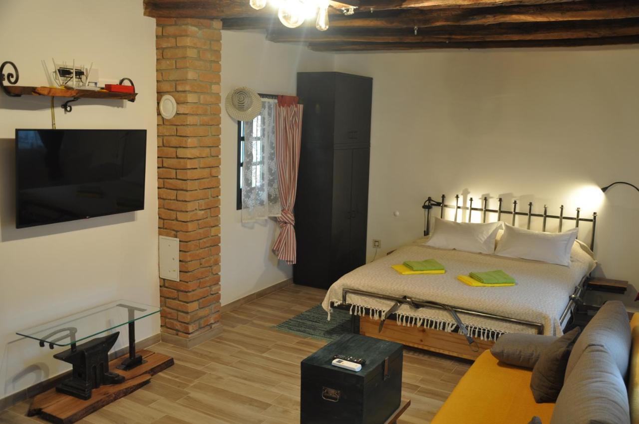Stara Kovacnica Villa Golubac Bagian luar foto